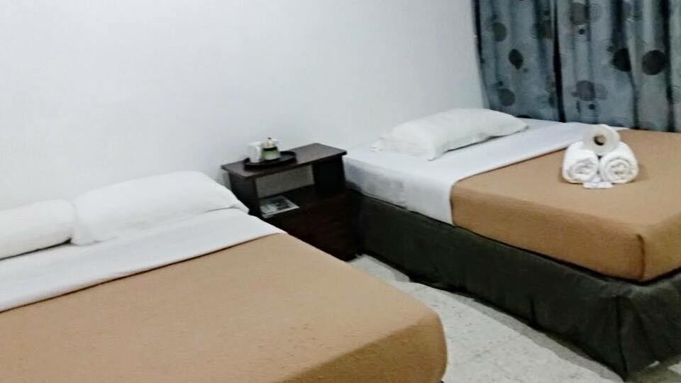Casapelindung Guesthouse Kuantan Exterior photo